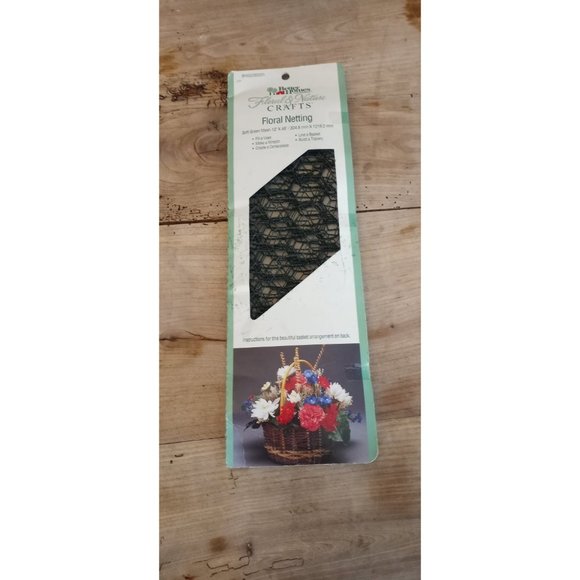 Crafting Supplies Bundle , Round wicker basket. Flower Shaped Wicker Basket, Rib - Picture 9 of 9